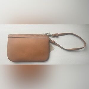 Wilsons Leather Tan Wristlet